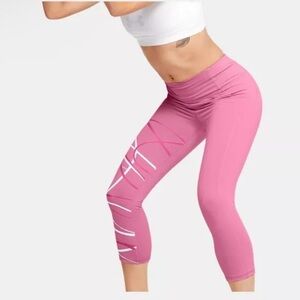 Under Armour Women’s Heatgear REFLECT HI-RISE CROP PINK SZ Medium NWOT